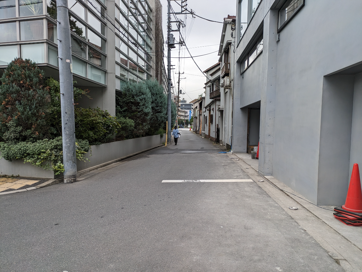v20250427002254/fresh/building/J00100387185_12