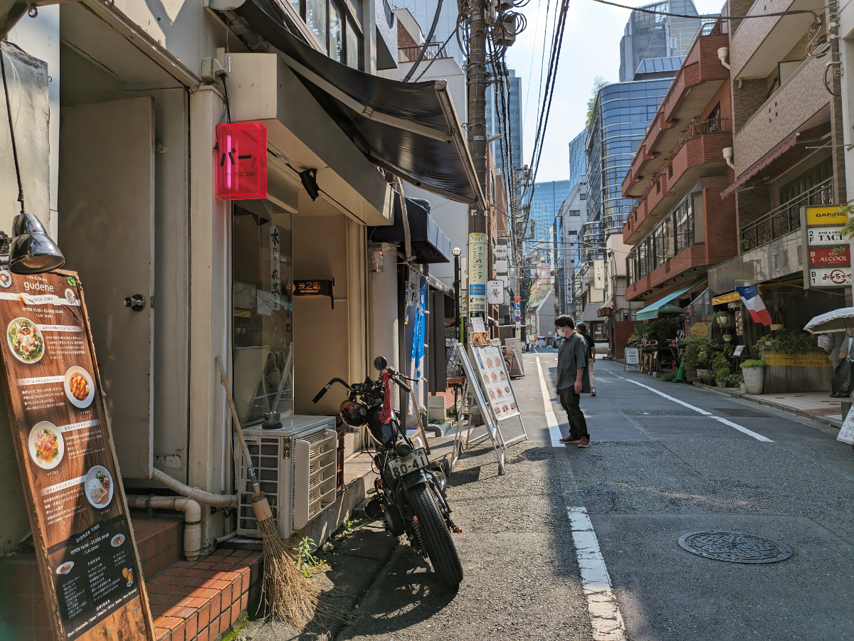 v20250427002254/fresh/building/J00100387213_10