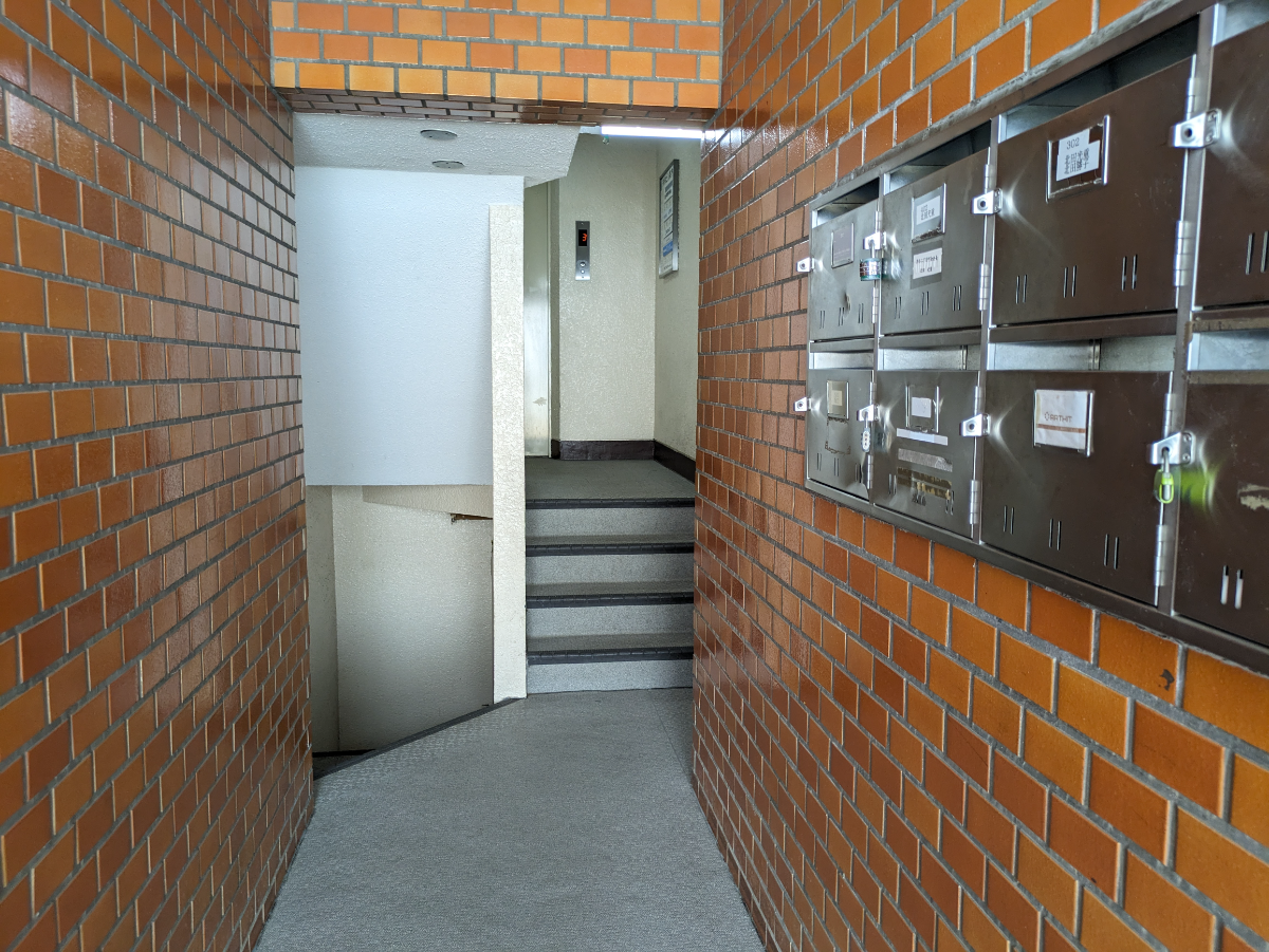 v20250427002254/fresh/building/J00100387229_16
