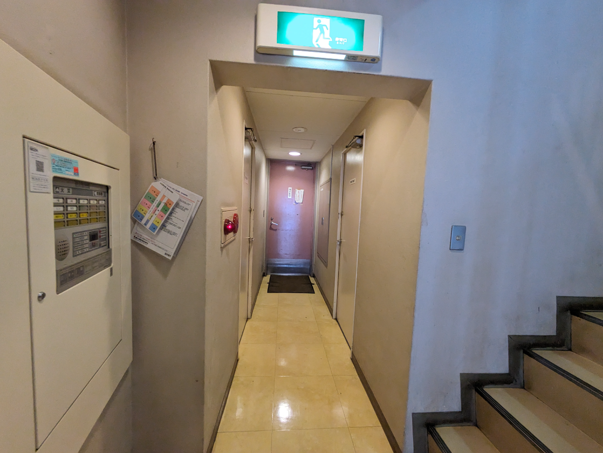 v20250427002254/fresh/building/J00100387237_10