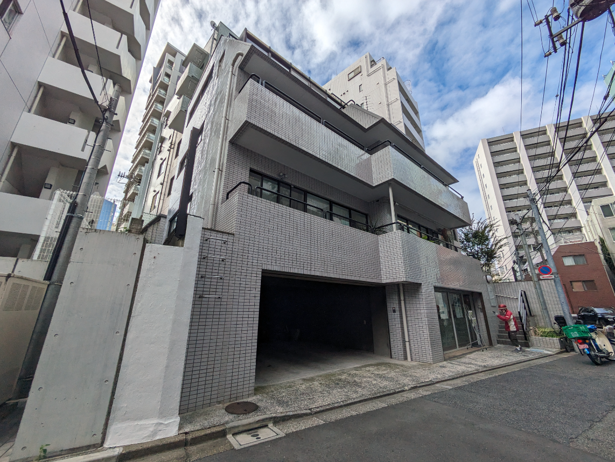 v20250427002254/fresh/building/J00100387242_5