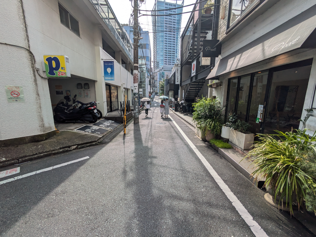 v20250427002254/fresh/building/J00100387270_8