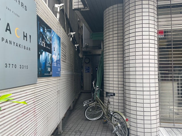 v20250427002254/fresh/building/J00100387304_3
