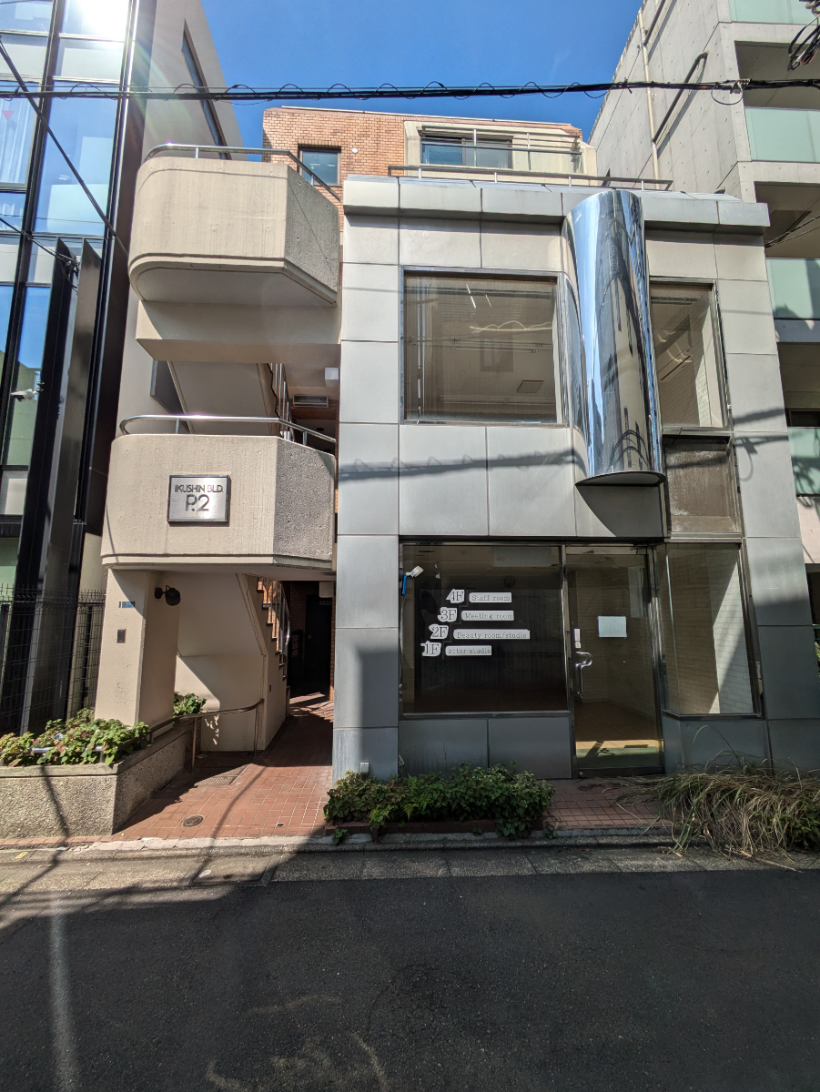 v20250427002254/fresh/building/J00100387306_1