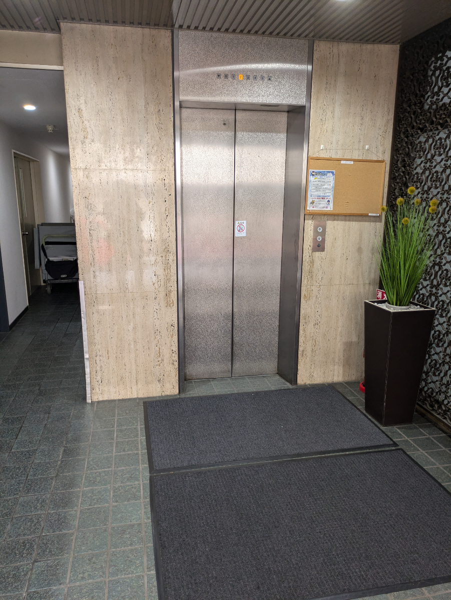 v20250427002254/fresh/building/J00100387320_4
