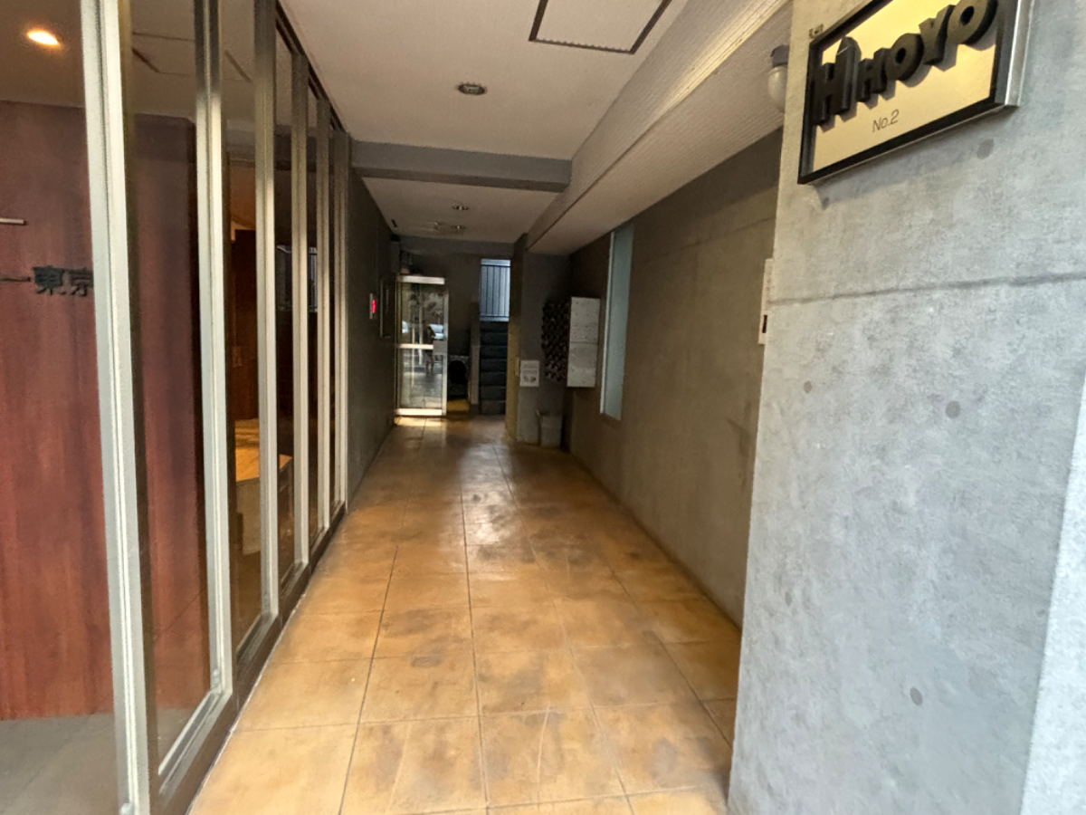 v20250427002254/fresh/building/J00100387430_3