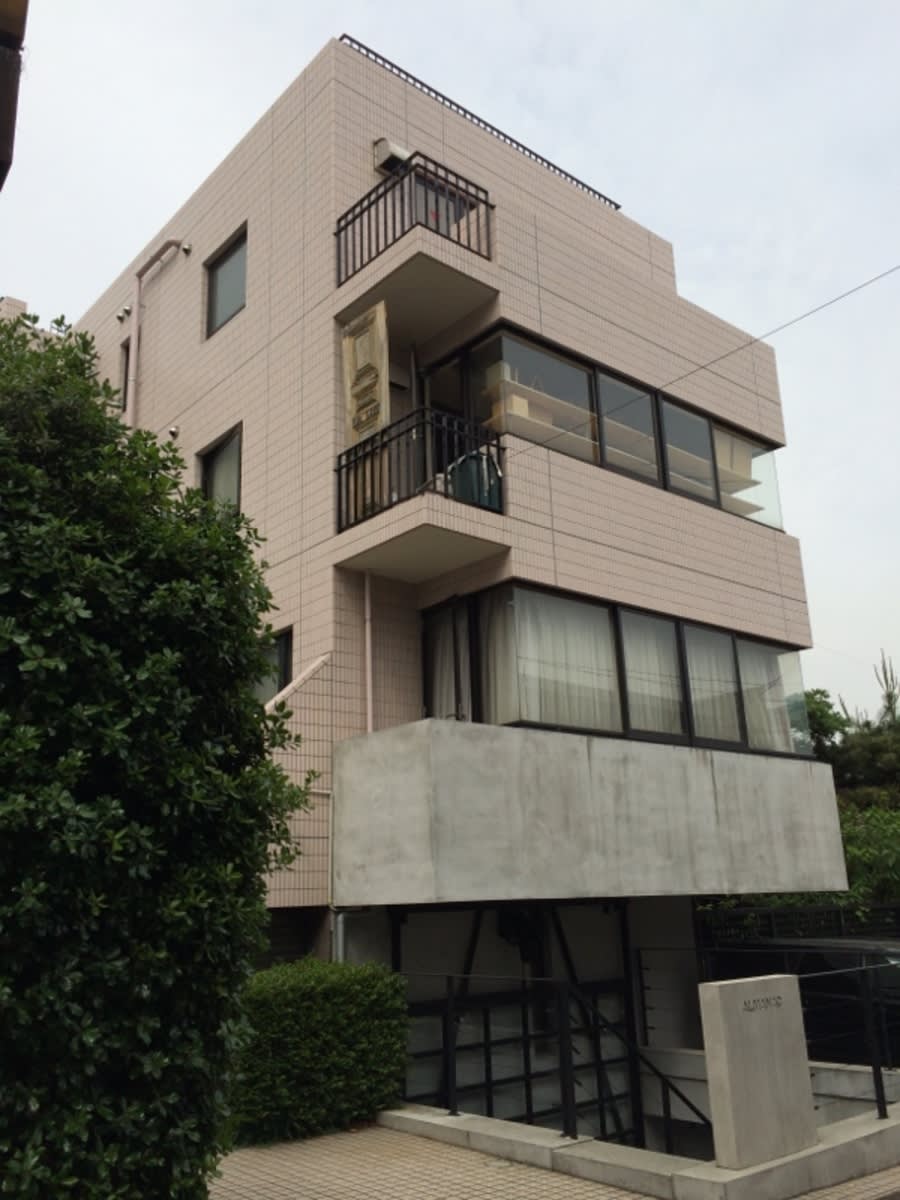 v20250427002254/fresh/building/J00100387591_1