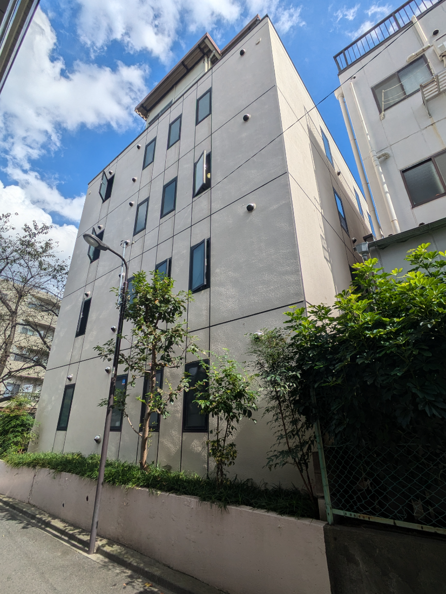 v20250427002254/fresh/building/J00100387641_1