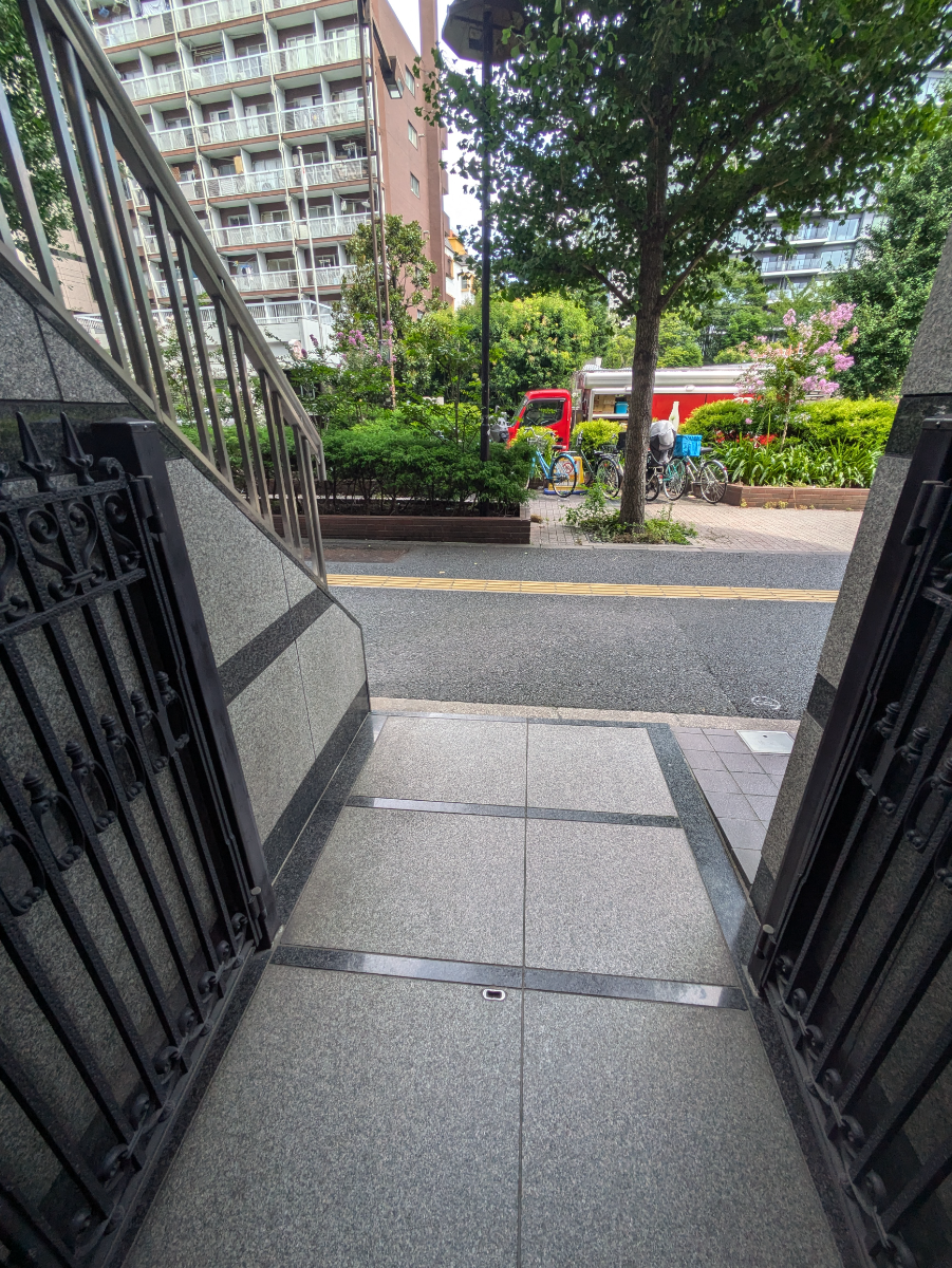 v20250427002254/fresh/building/J00100387884_15
