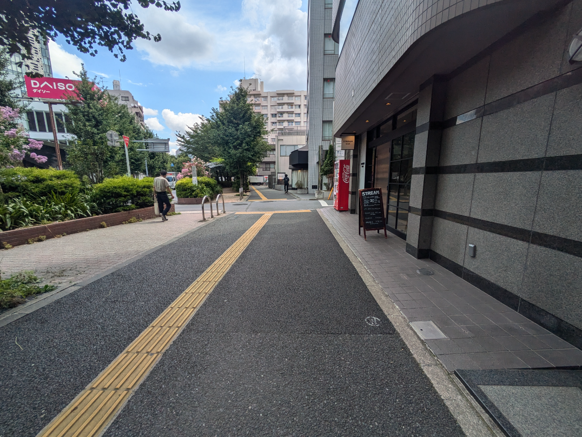 v20250427002254/fresh/building/J00100387884_2