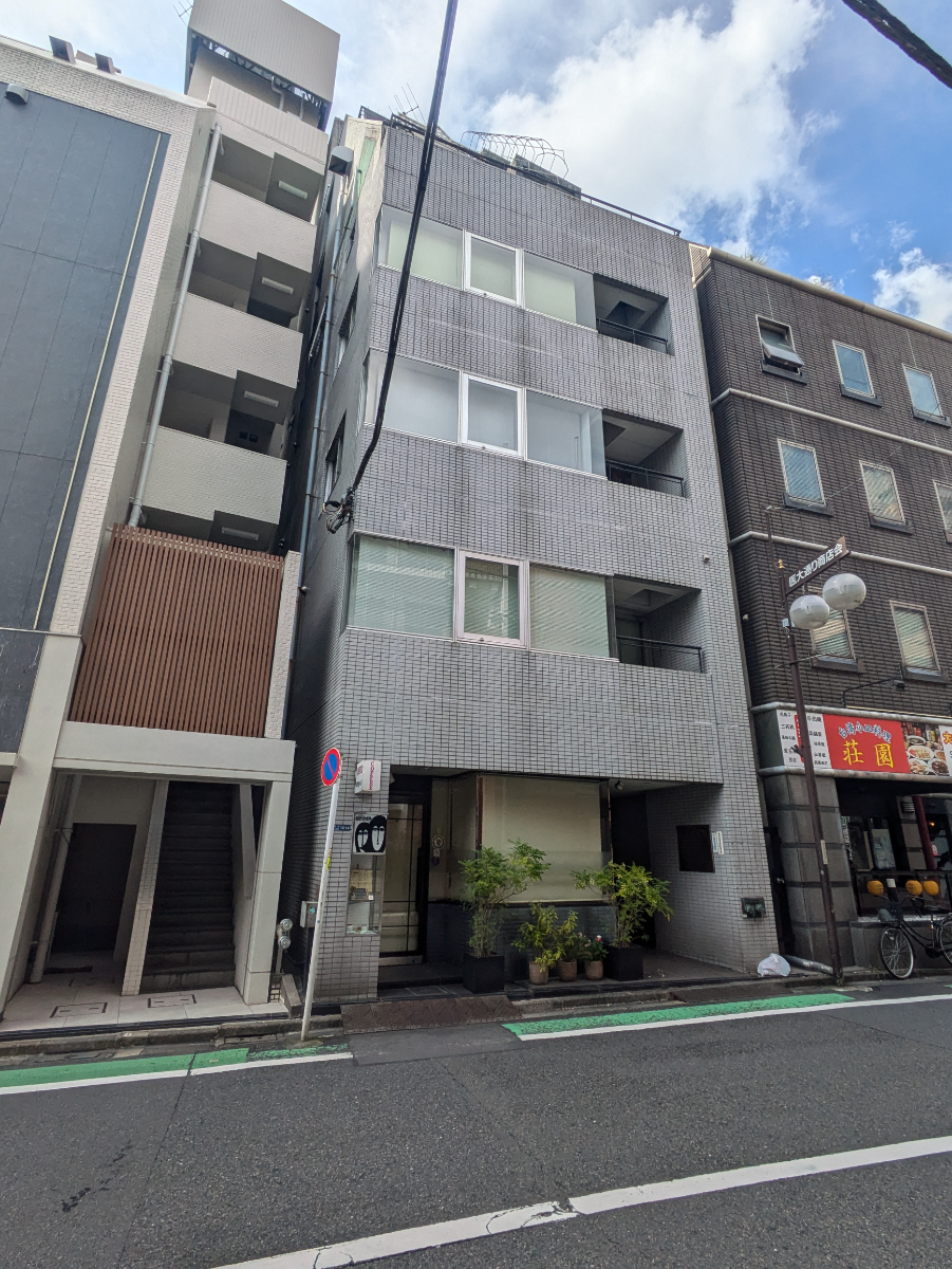 v20250427002254/fresh/building/J00100387889_6