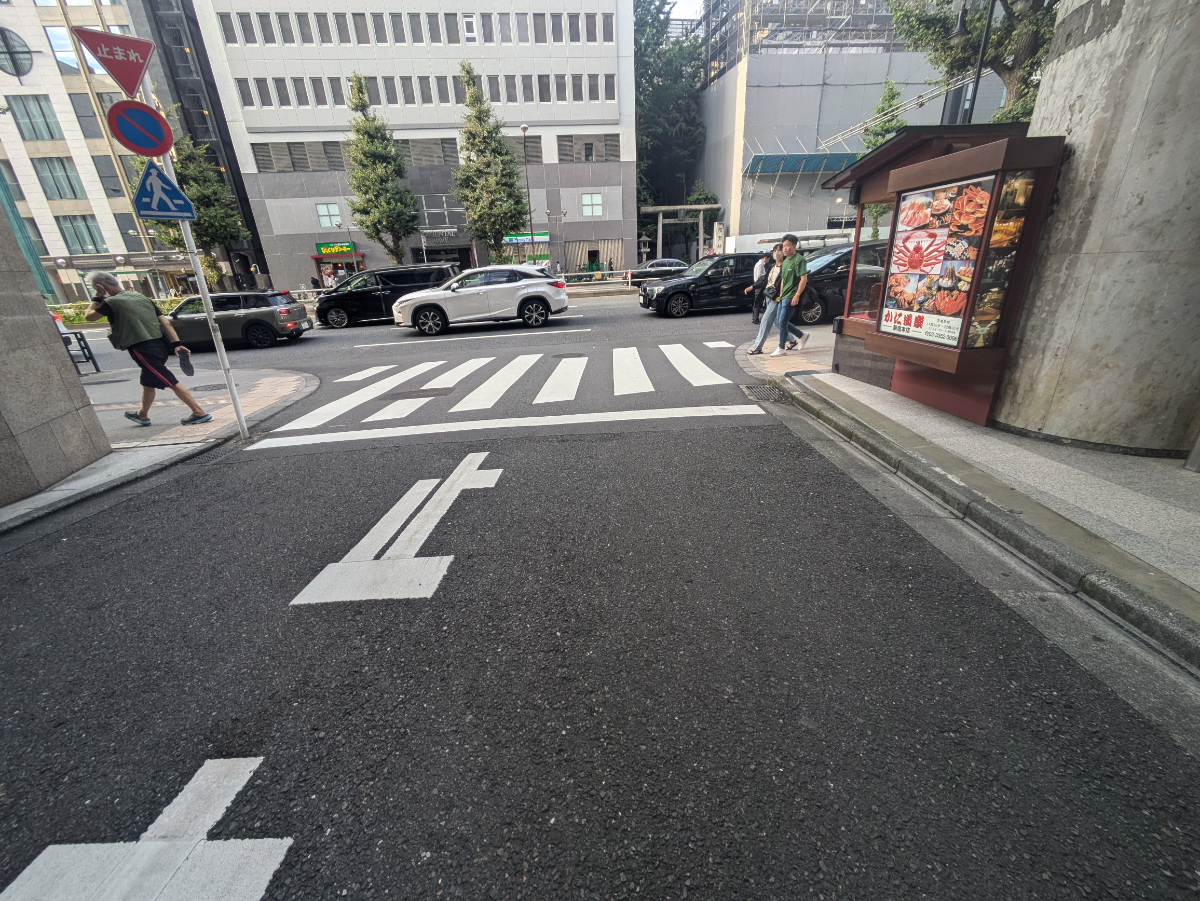 v20250427002254/fresh/building/J00100388003_13