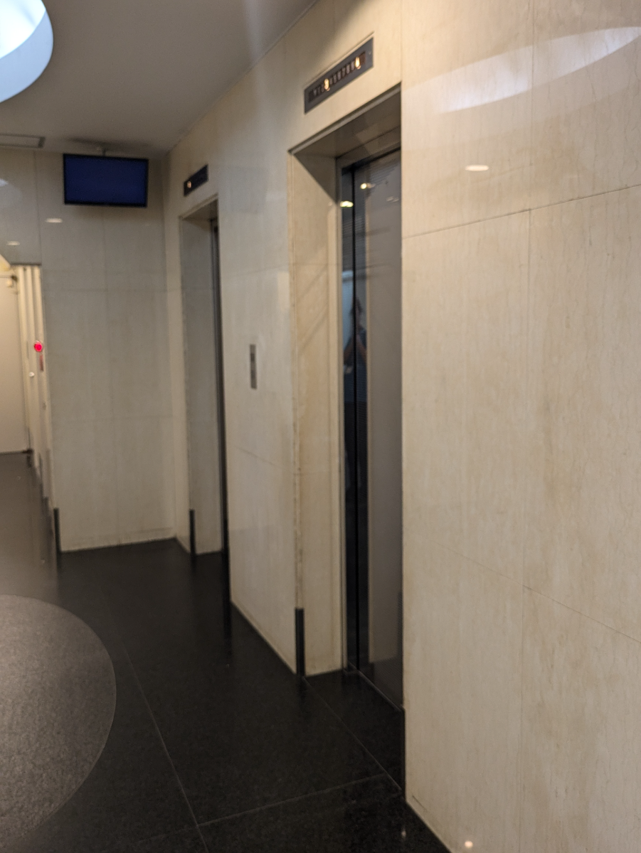 v20250427002254/fresh/building/J00100388165_4