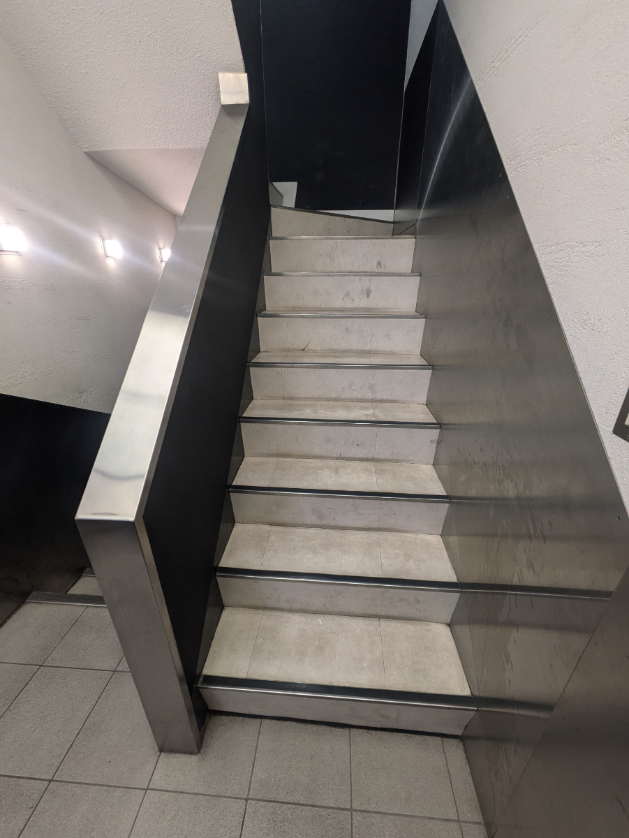v20250427002254/fresh/building/J00100388197_5