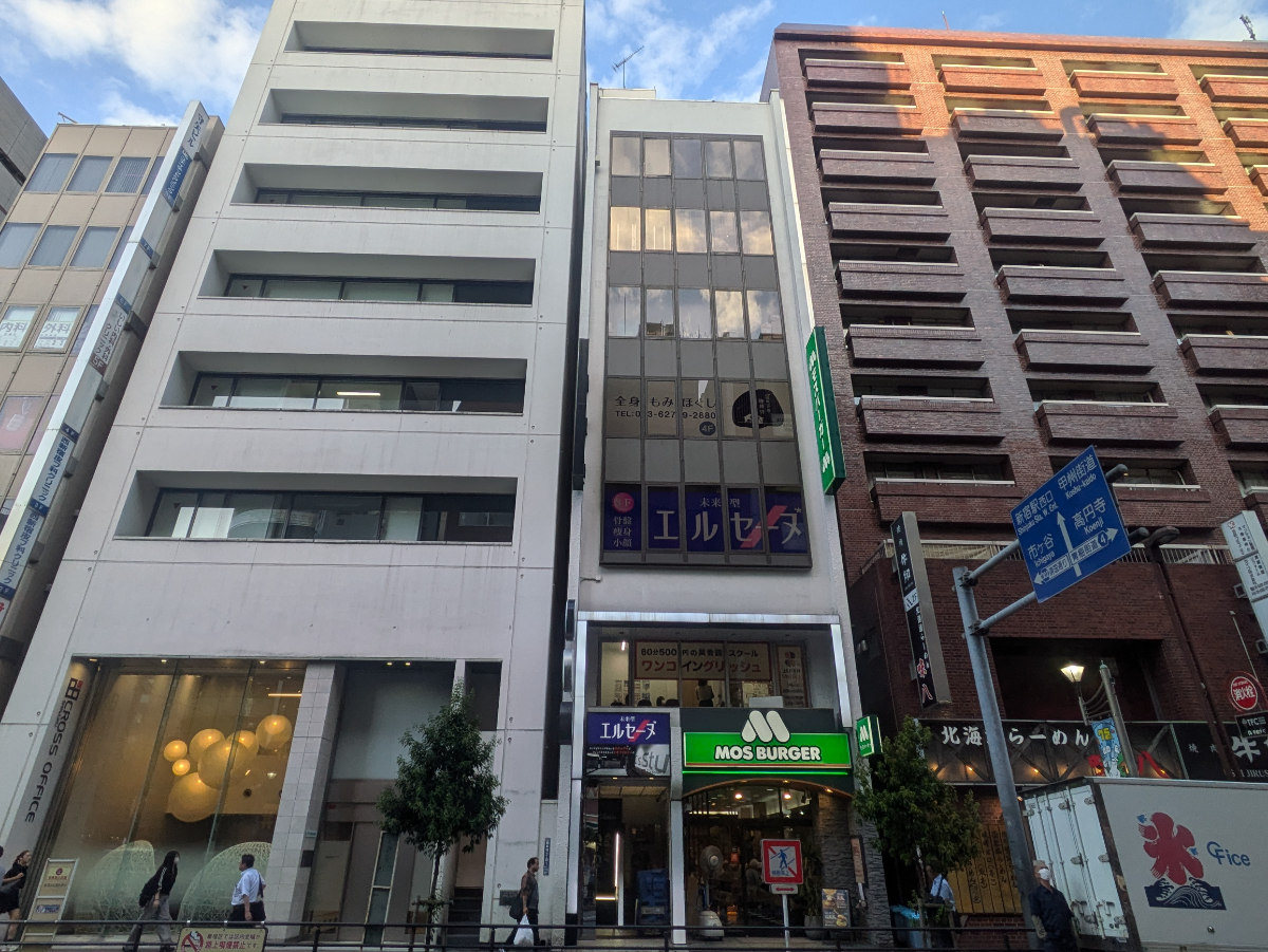 v20250427002254/fresh/building/J00100388197_6