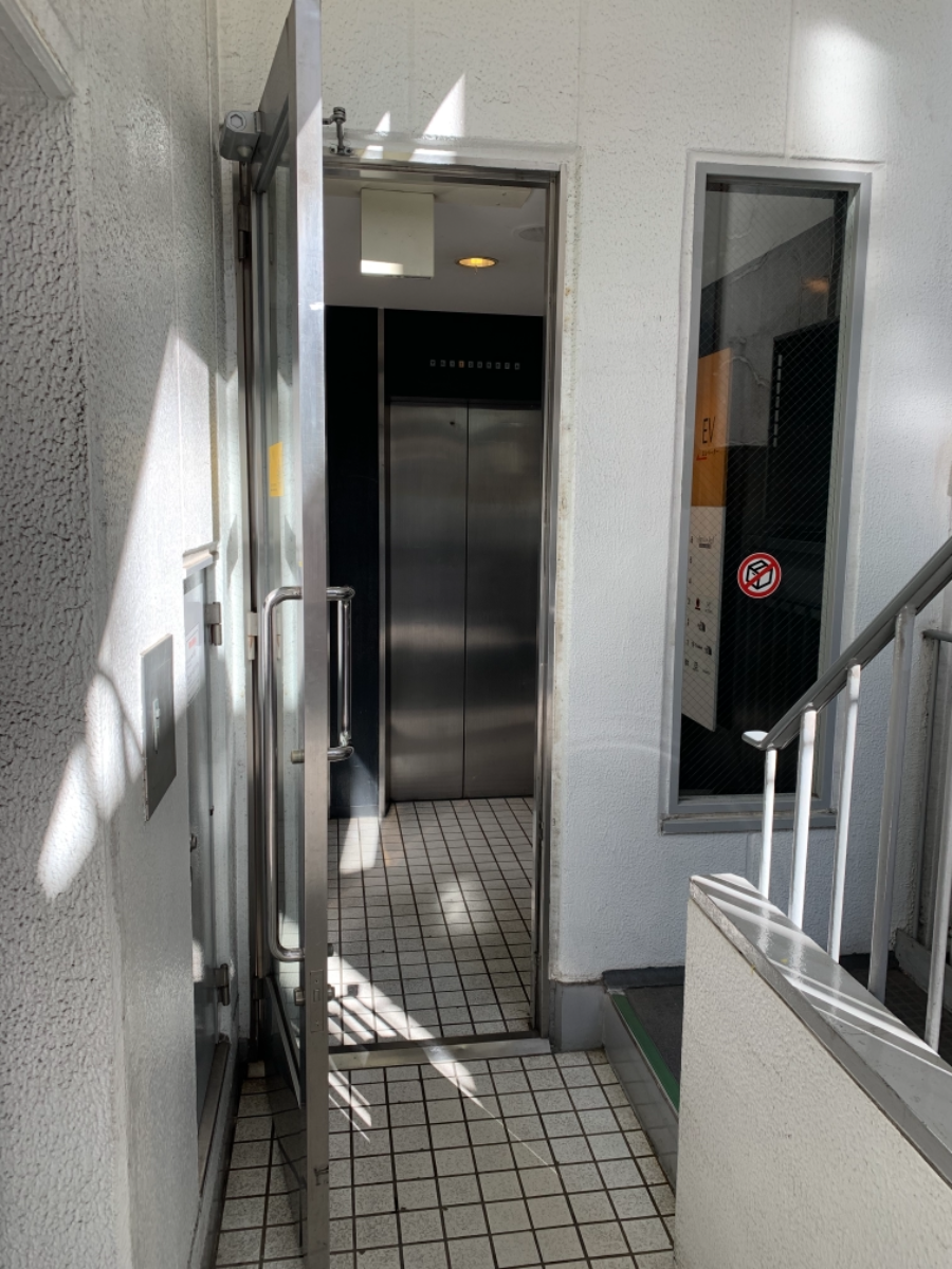 v20250427002254/fresh/building/J00100388218_4