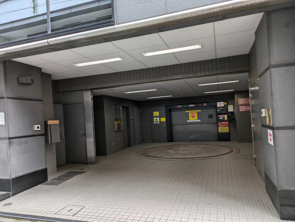 v20250427002254/fresh/building/J00100388259_17
