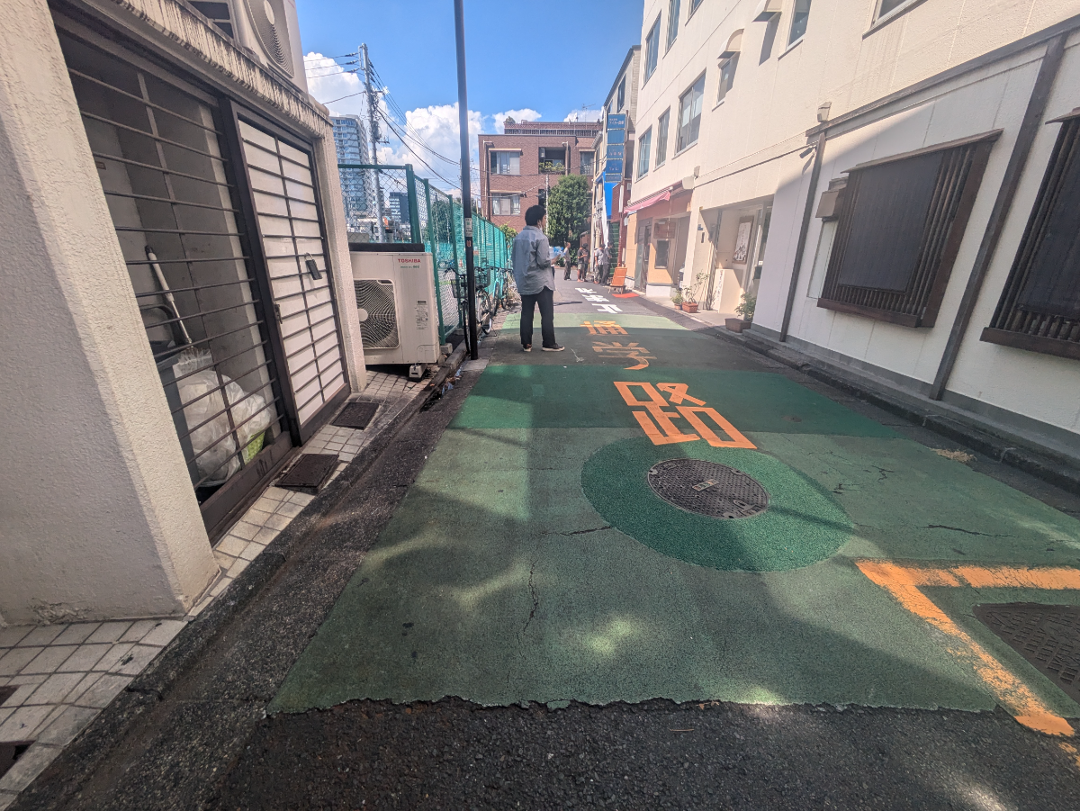 v20250427002254/fresh/building/J00100388335_10