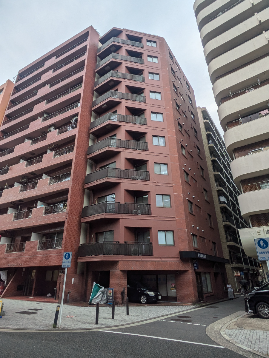 v20250427002254/fresh/building/J00100388338_1