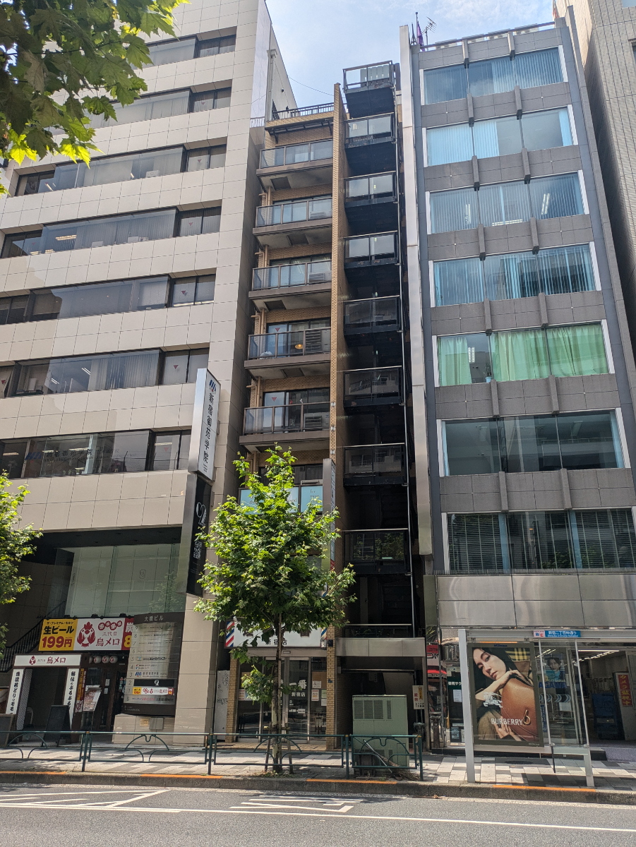 v20250427002254/fresh/building/J00100388342_11