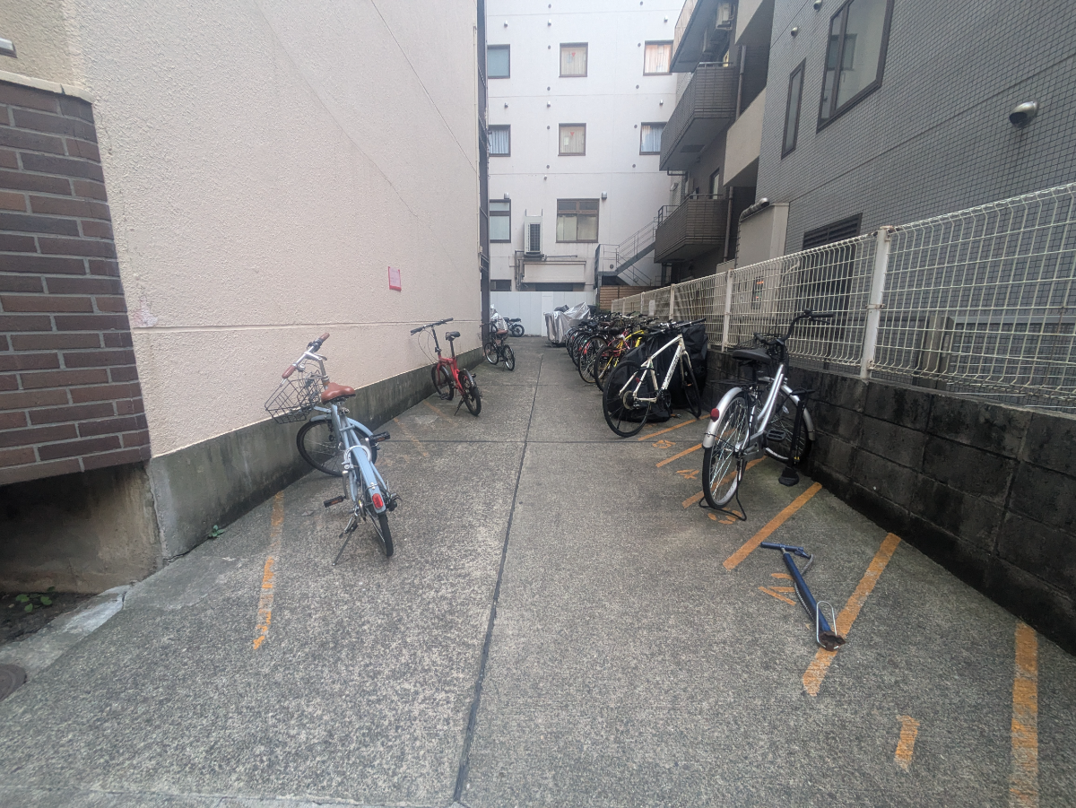 v20250427002254/fresh/building/J00100388392_12