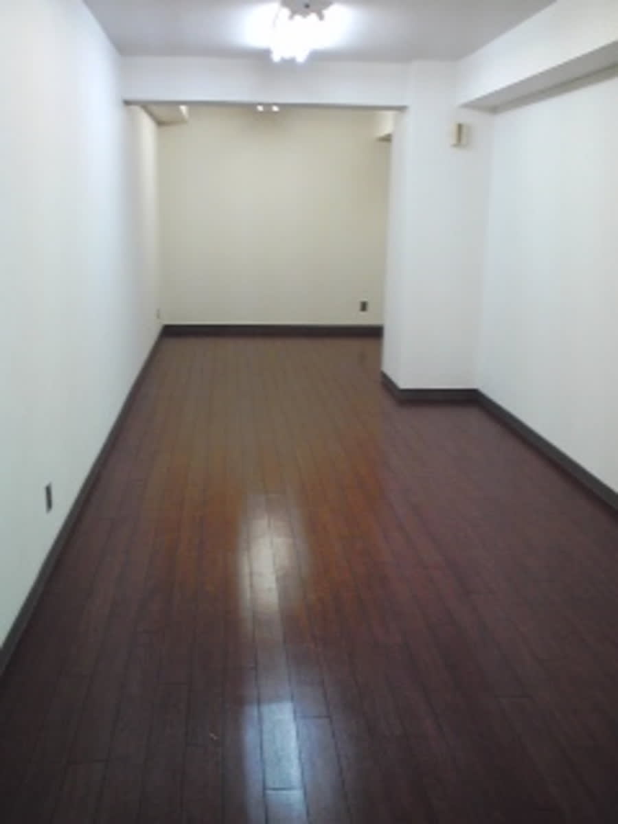 v20250427002254/fresh/building/J00100388392_6