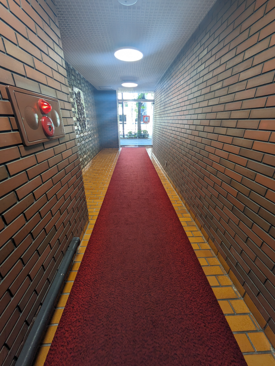 v20250427002254/fresh/building/J00100388440_10