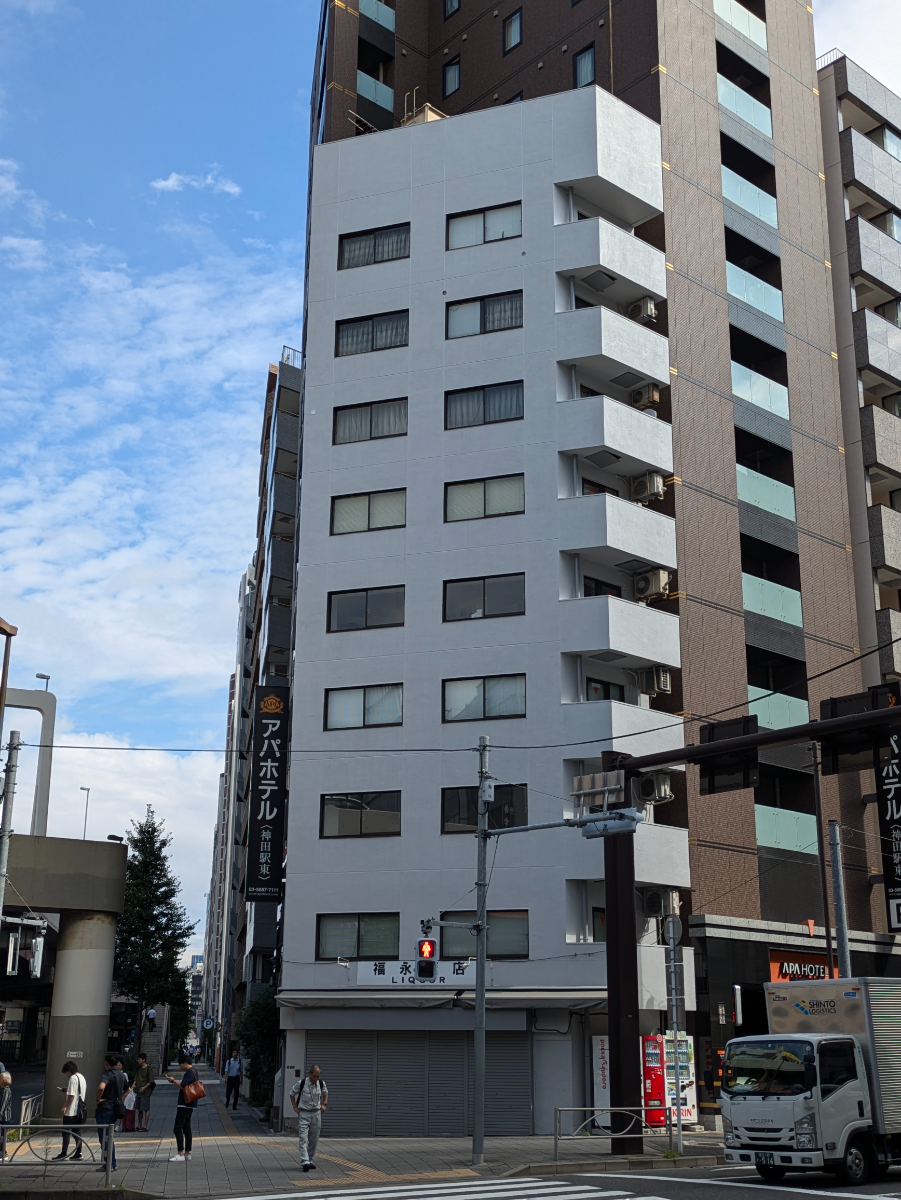 v20250427002254/fresh/building/J00100388513_1