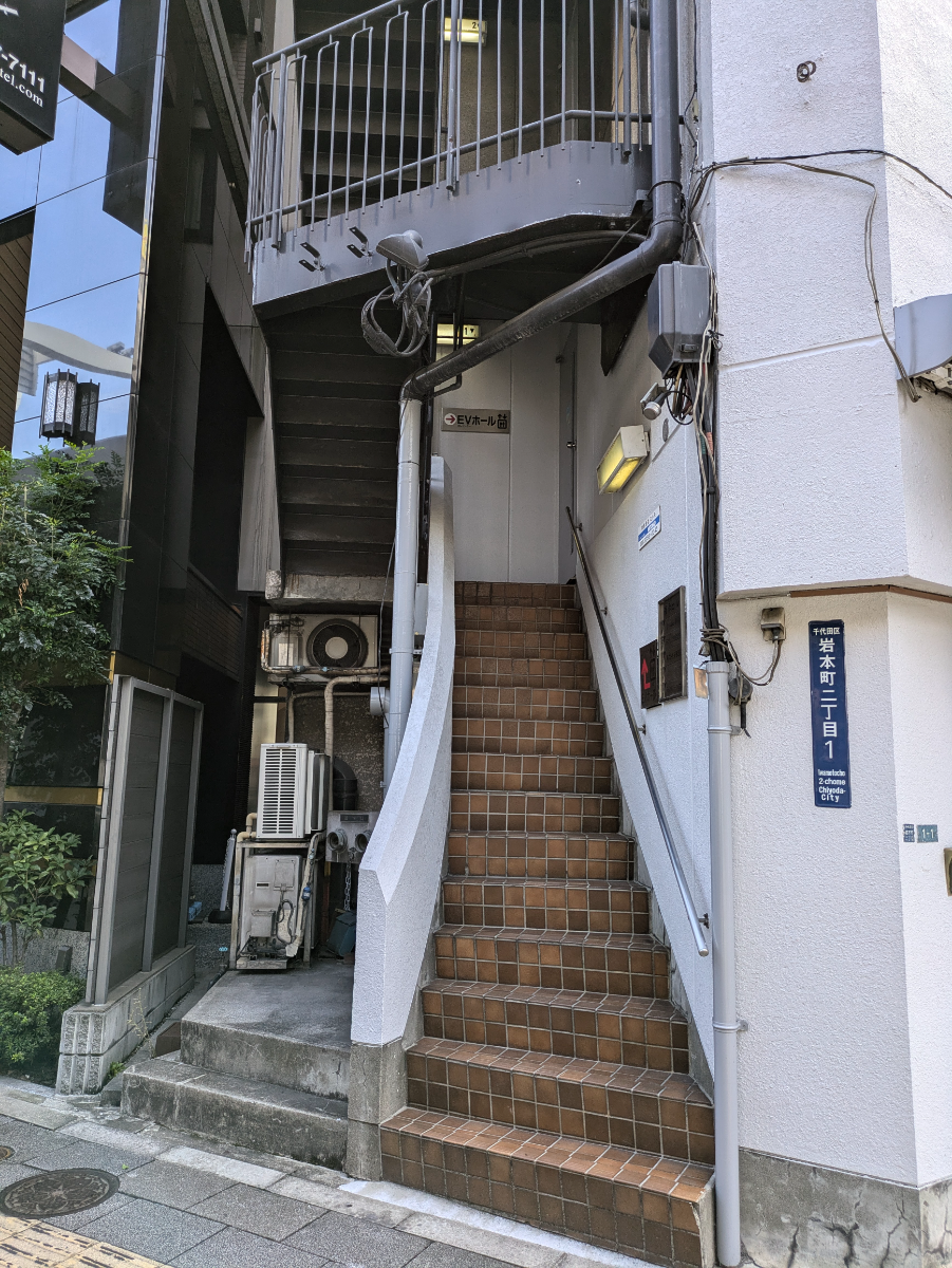 v20250427002254/fresh/building/J00100388513_4