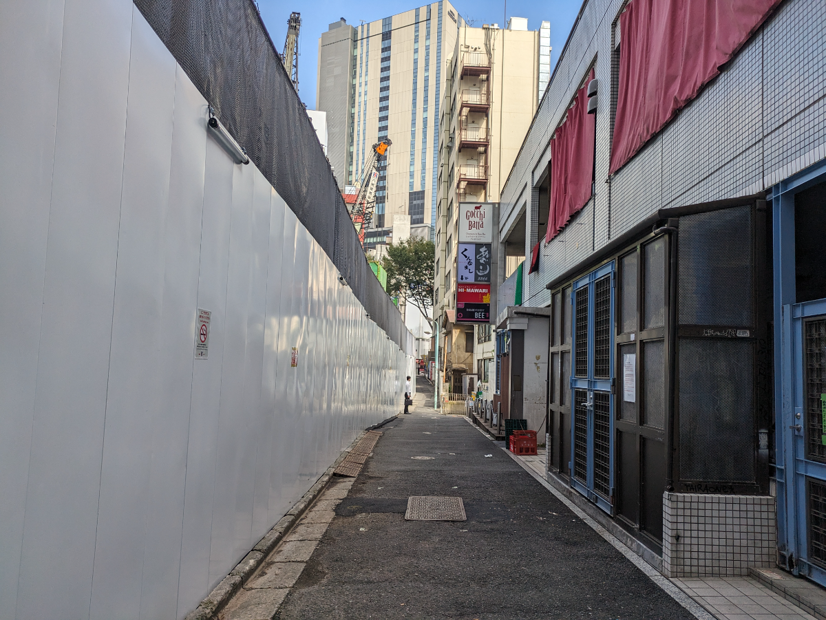 v20250427002254/fresh/building/J00100388585_17