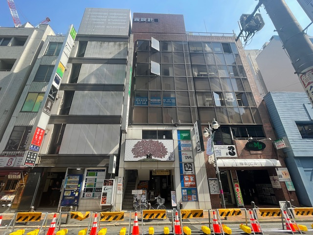 v20250427002254/fresh/building/J00100388617_1