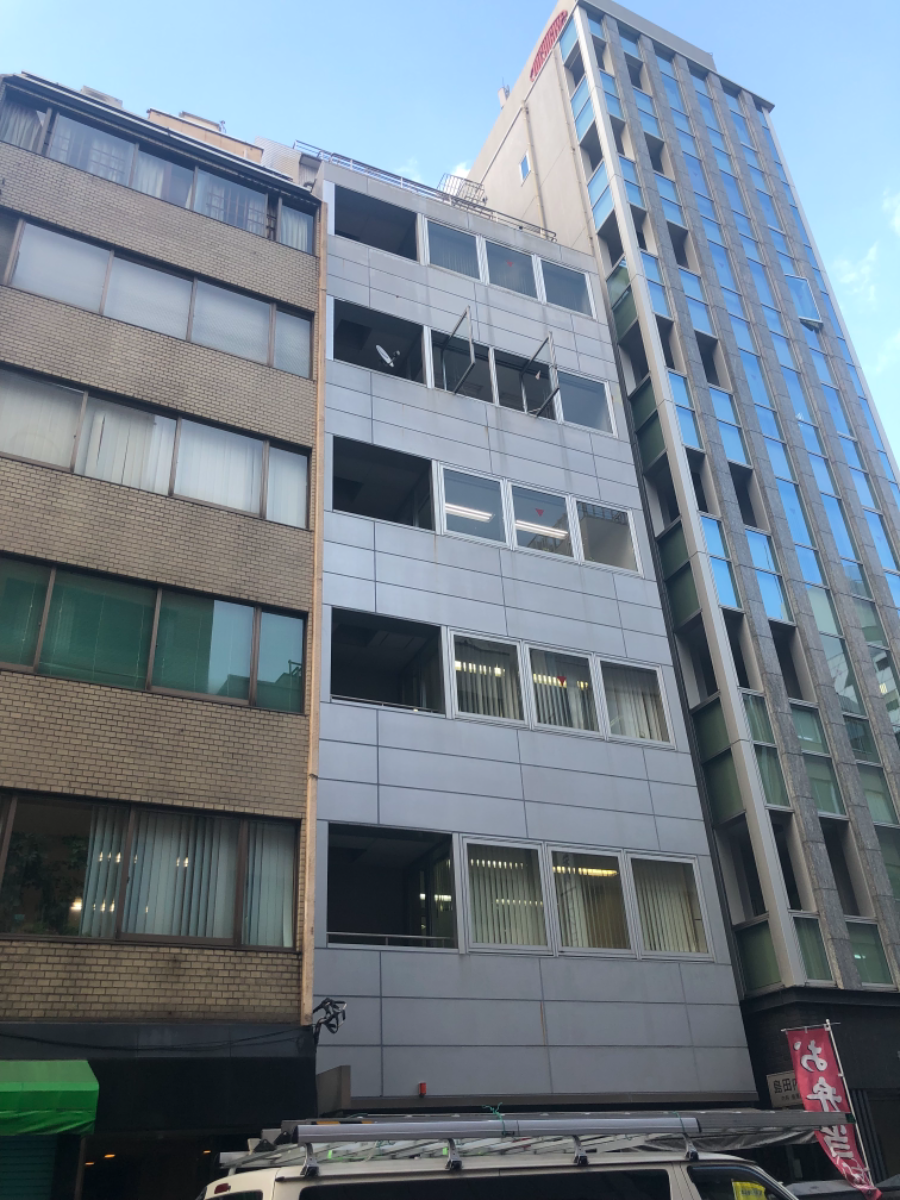 v20250427002254/fresh/building/J00100388953_1