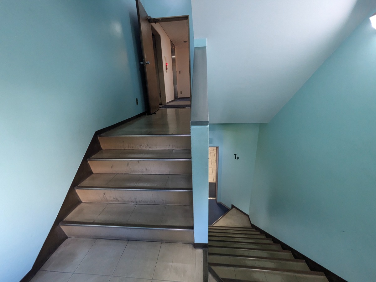 v20250427002254/fresh/building/J00100388976_20