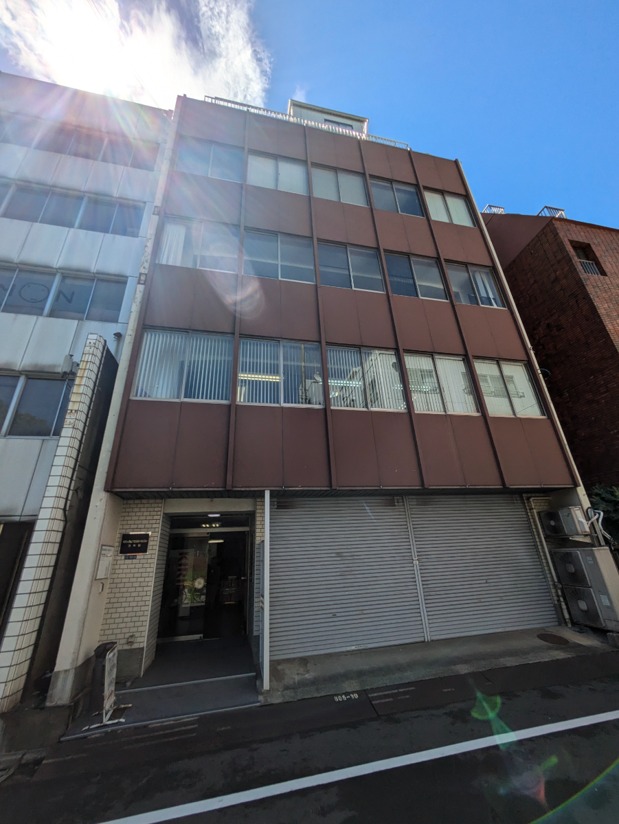 v20250427003014/fresh/building/J00100389461_1