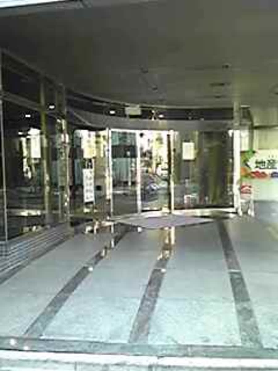 v20250427003014/fresh/building/J00100389895_3