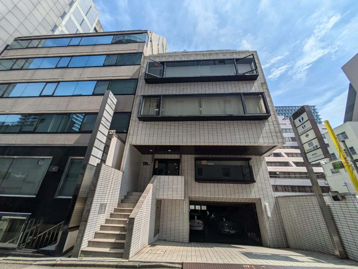 v20250427003014/fresh/building/J00100390072_1