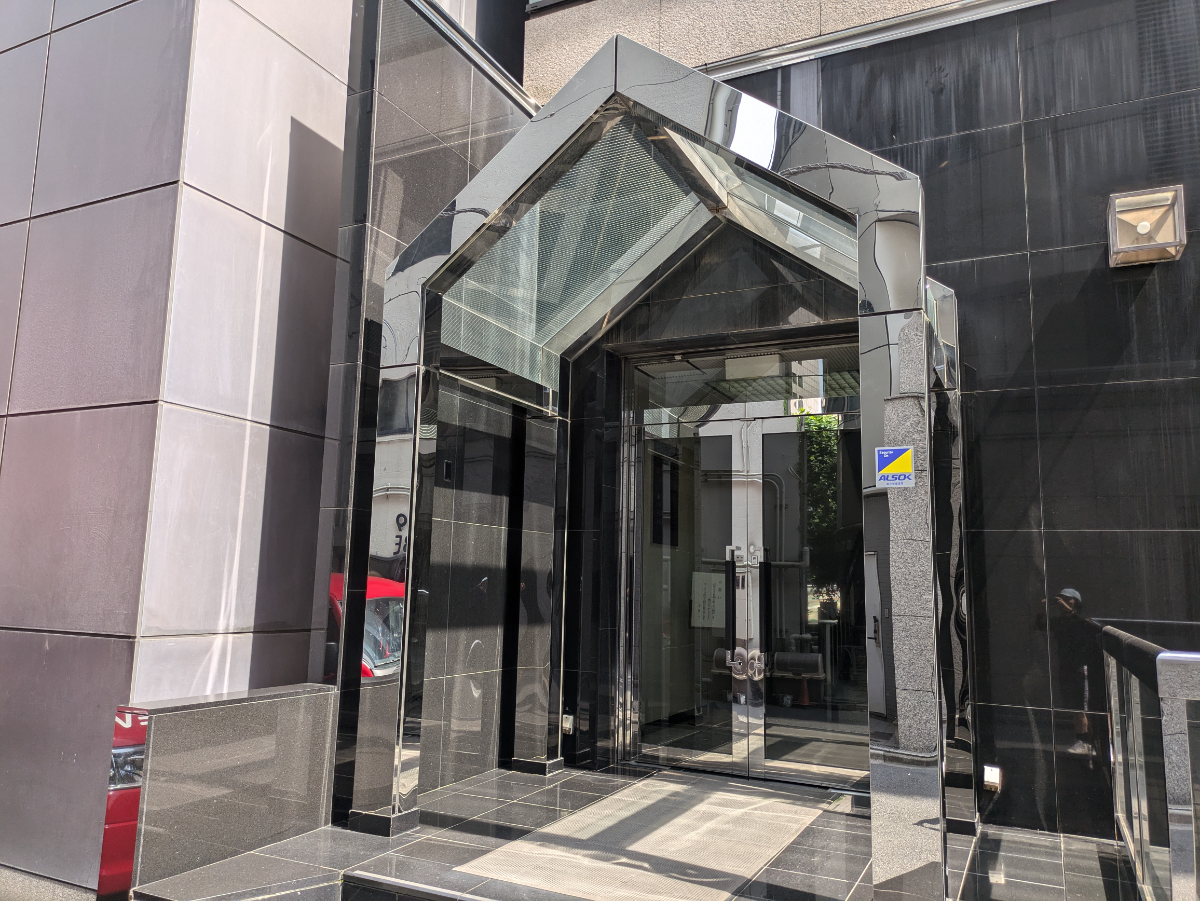 v20250427003014/fresh/building/J00100390210_3