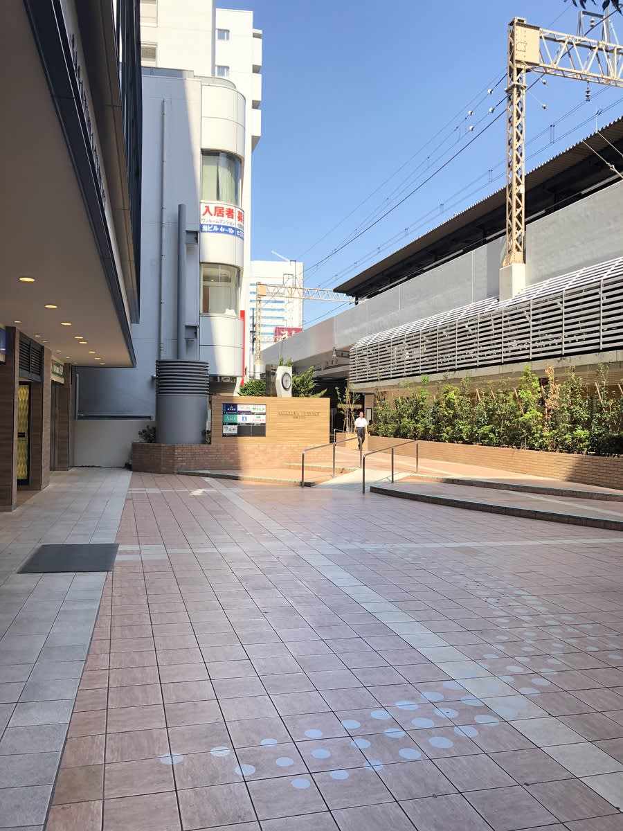 v20250427003014/fresh/building/J00100390230_5