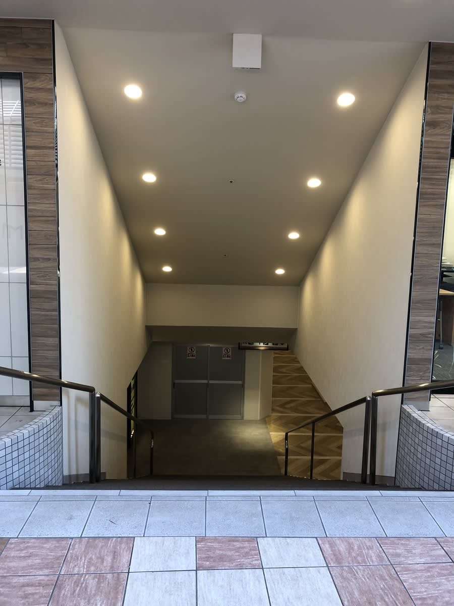 v20250427003014/fresh/building/J00100390230_9