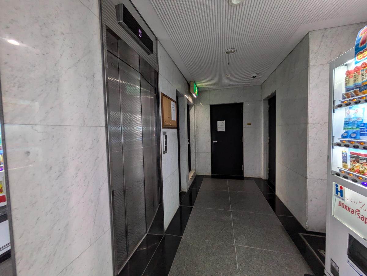 v20250427003014/fresh/building/J00100390713_4