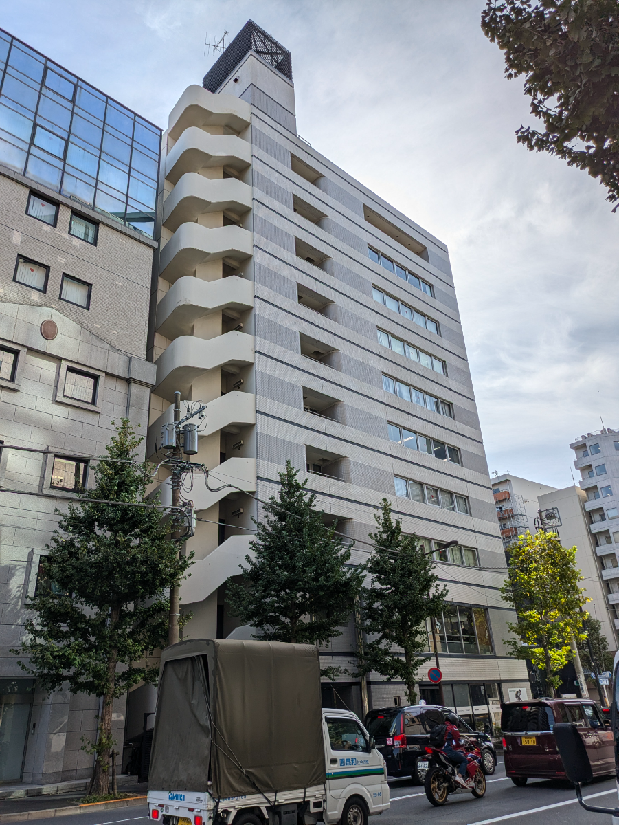 v20250427003014/fresh/building/J00100390713_6