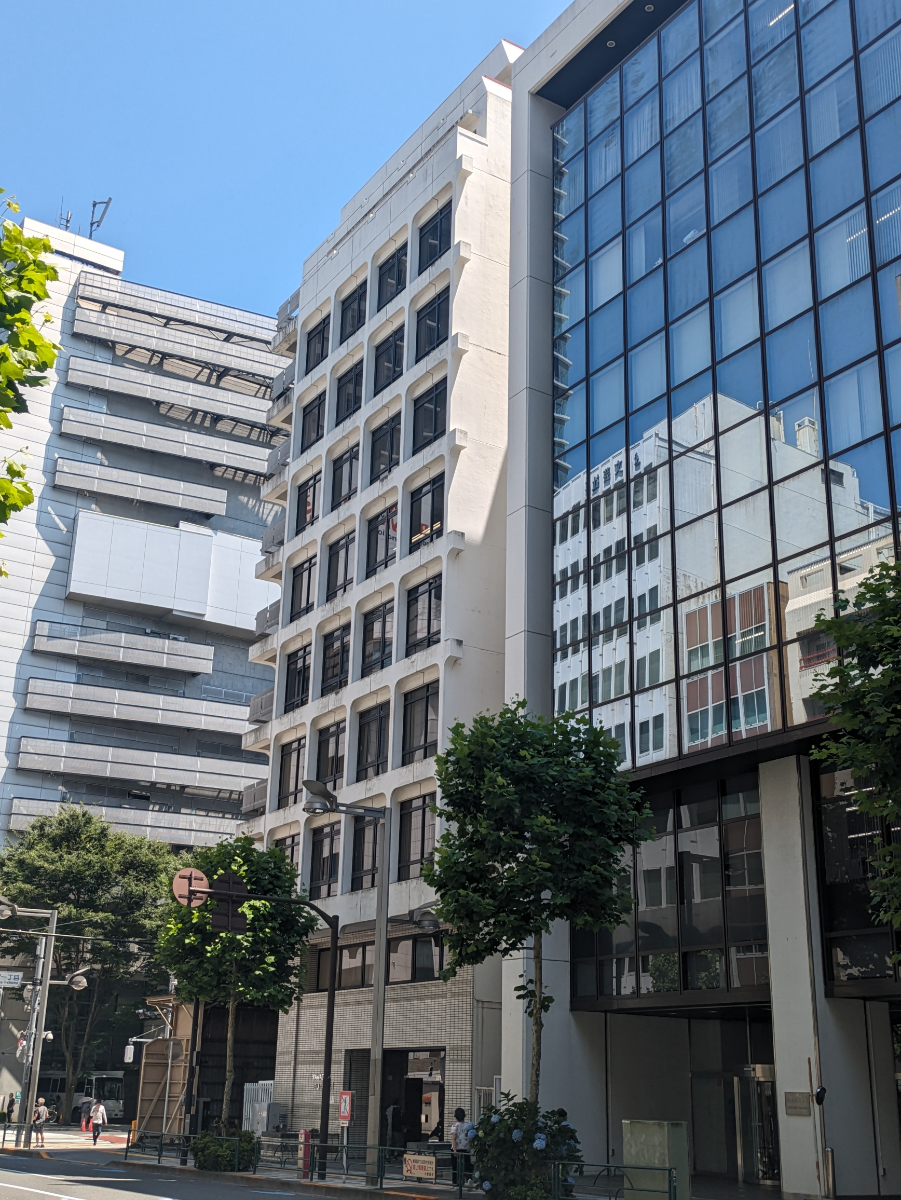 v20250427003014/fresh/building/J00100391696_9