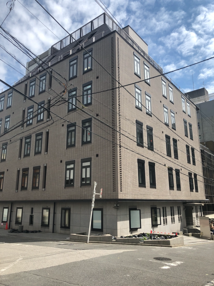 v20250427003014/fresh/building/J00100392057_1