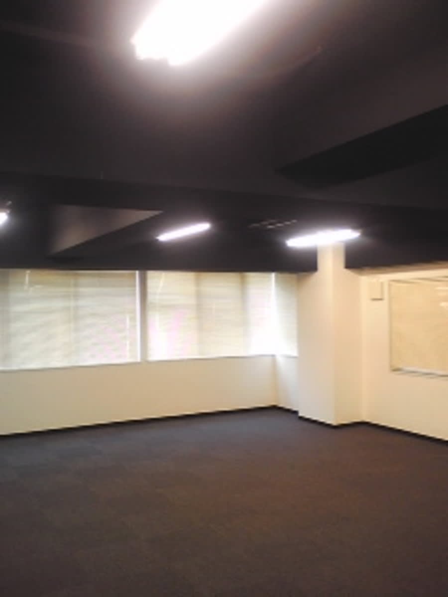 v20250427003014/fresh/building/J00100392085_5