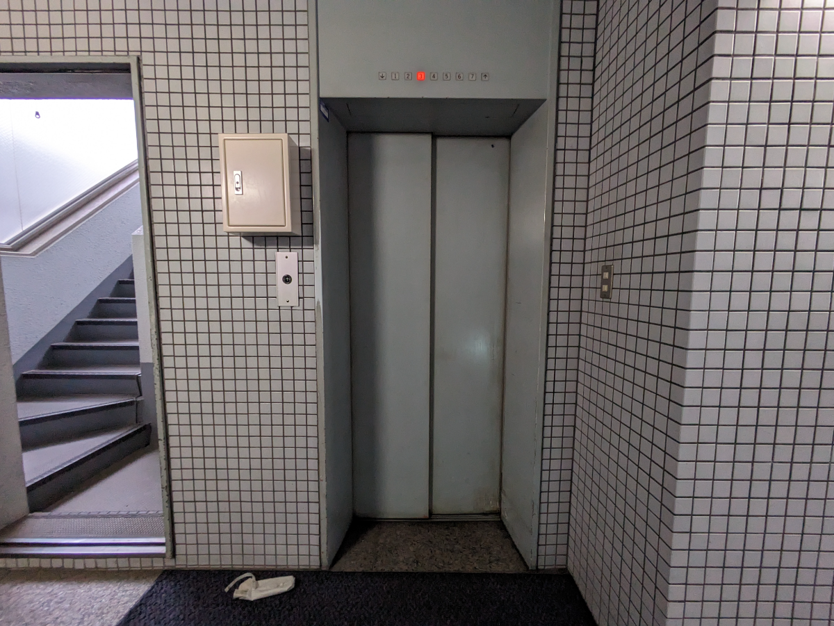 v20250427003014/fresh/building/J00100392146_4