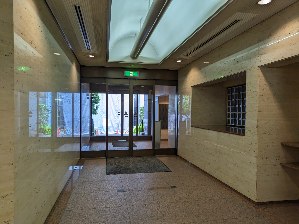 v20250427003014/fresh/building/J00100392245_9