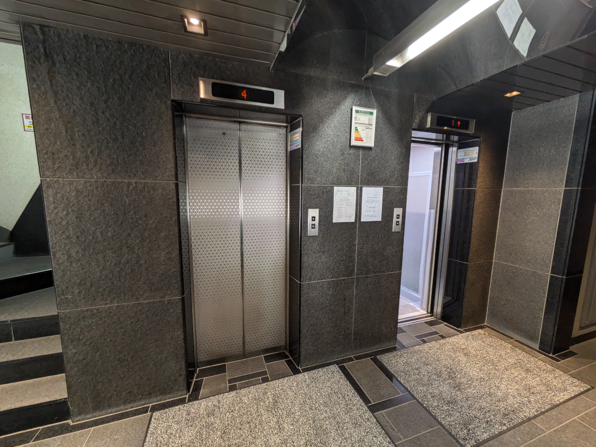 v20250427003014/fresh/building/J00100392277_4
