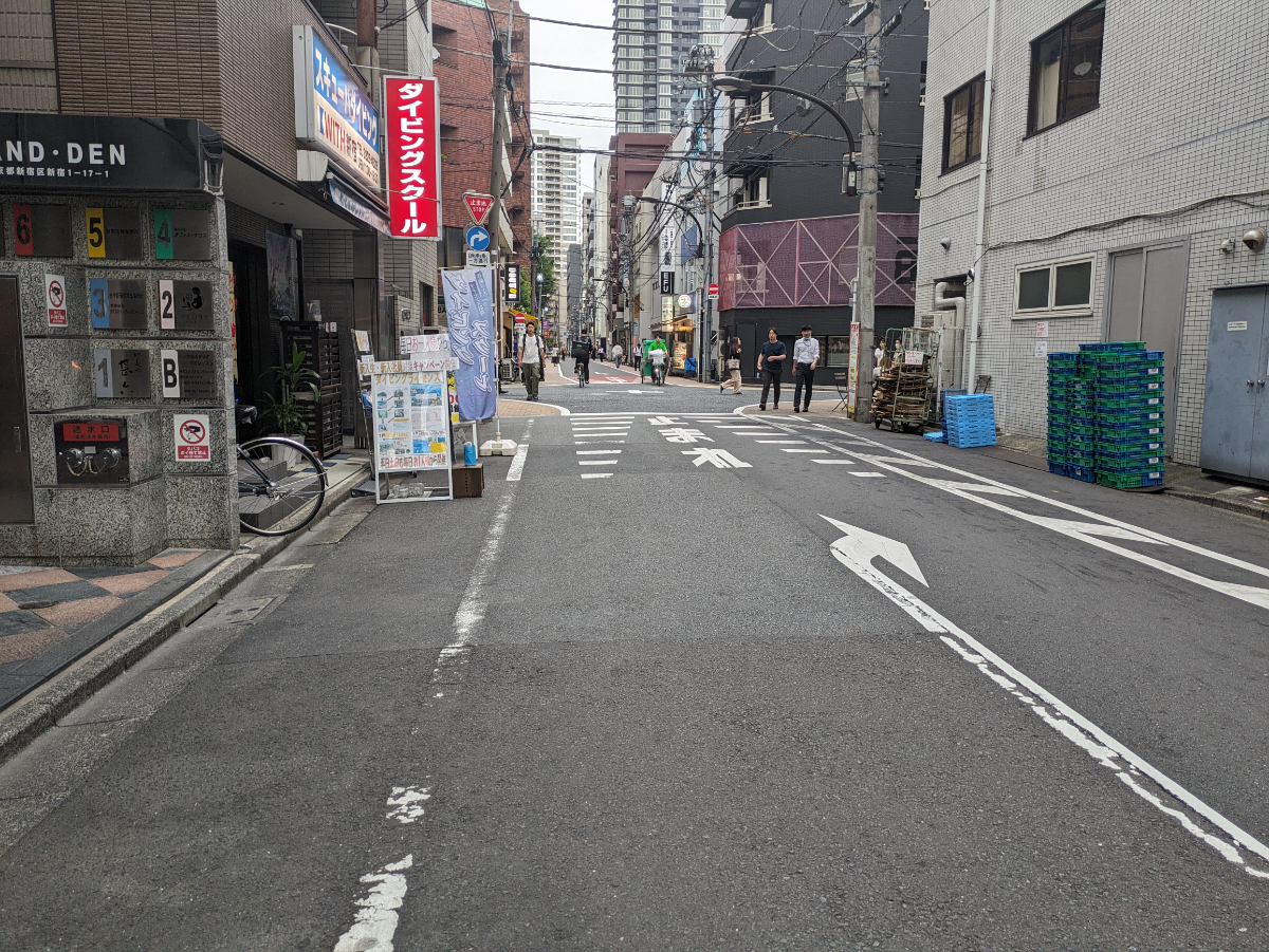 v20250427003014/fresh/building/J00100392401_2
