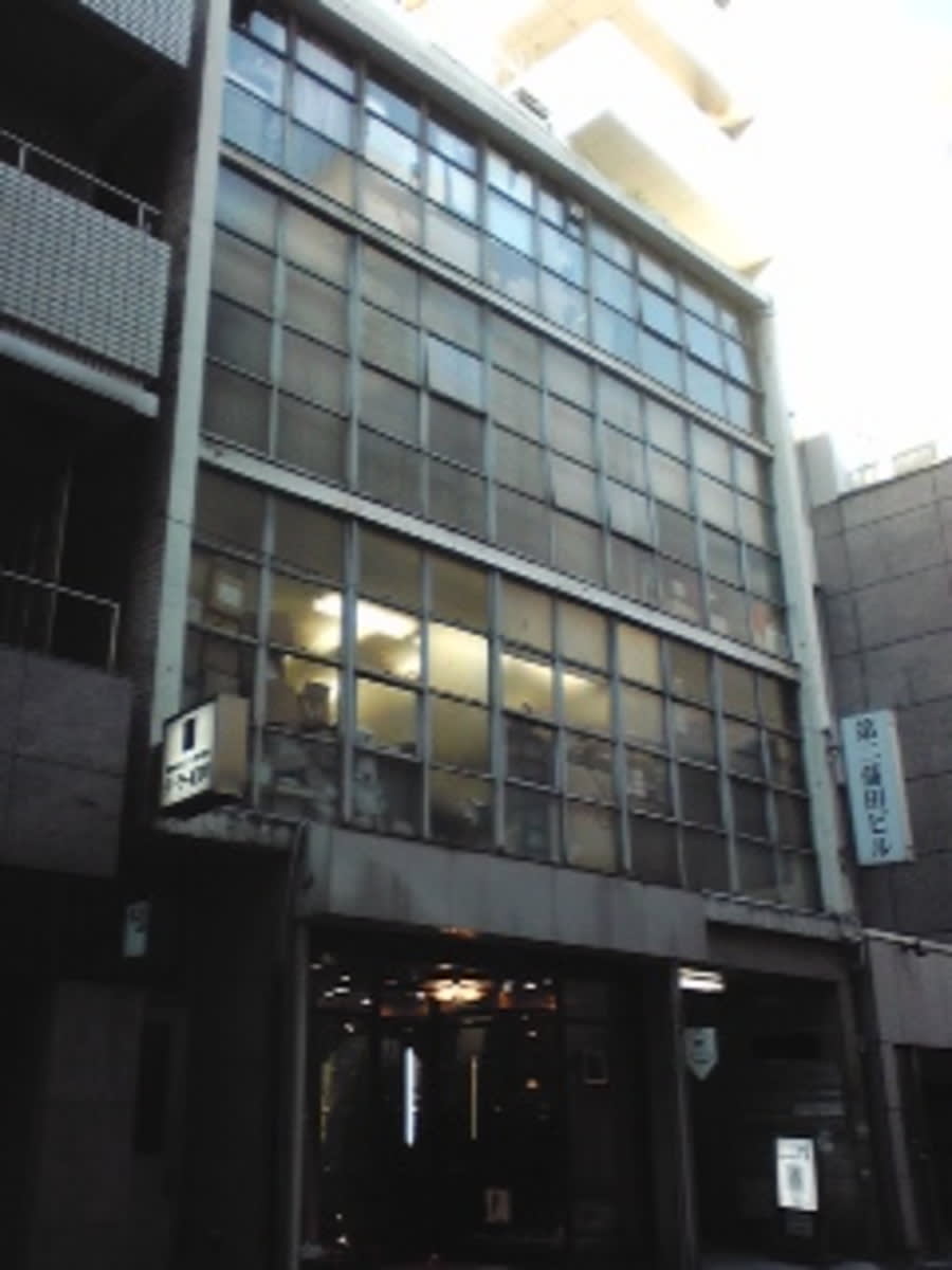 v20250427003014/fresh/building/J00100392412_1