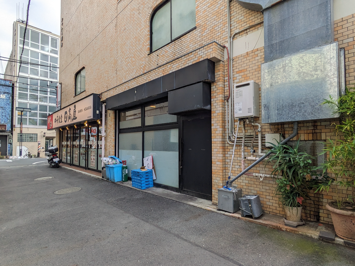 v20250427003015/fresh/building/J00100389365_15